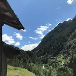 Daire Le Vieux Creton,