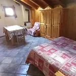 Le Vieux Creton, Daire Rhemes-Saint-Georges