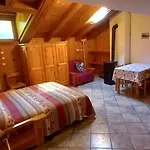 Le Vieux Creton, Daire *